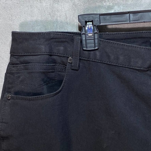 1822 Denim Plus Size Black Sculpt - Picture 2 of 11